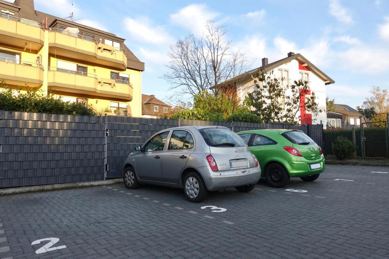 NEU - gemütliches und modernes Apartment mit Stellplatz Coblenza Exterior foto